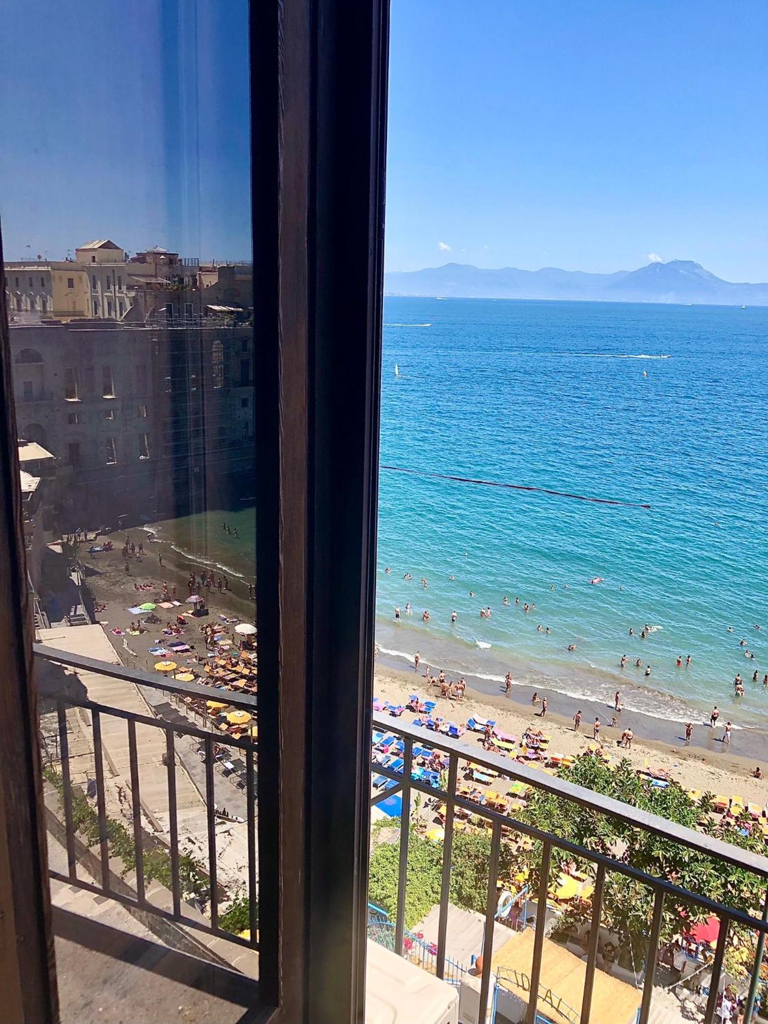 Bed & Breakfast Vista Mare Napoli